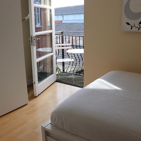 Scandinavian City Centre Apartment Worcester Buitenkant foto