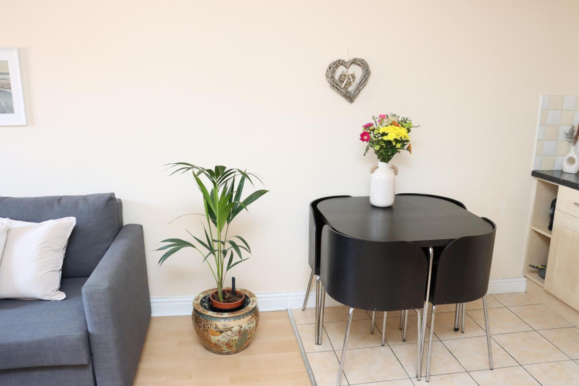 Scandinavian City Centre Apartment Worcester Buitenkant foto